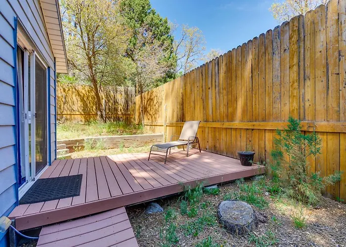 A-frame With Deck - 12 Mi To Lynx Lake! Holiday home Prescott